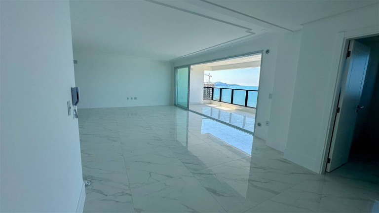 Imagem Apartamento com 4 Quartos à Venda, 180 m² em Meia Praia - Itapema Imagem Apartamento com 4 Quartos à Venda, 180 m² em Meia Praia - Itapema