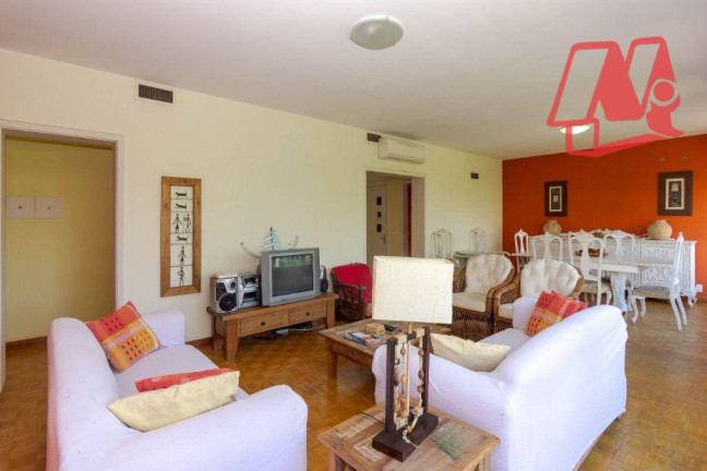 Imagem Apartamento com 3 Quartos à Venda, 167 m² em Independência - Porto Alegre Imagem Apartamento com 3 Quartos à Venda, 167 m² em Independência - Porto Alegre