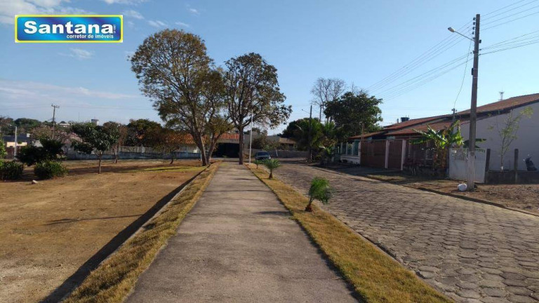 Imagem Casa com 3 Quartos à Venda, 120 m² em Jardim Metodista - Caldas Novas Imagem Casa com 3 Quartos à Venda, 120 m² em Jardim Metodista - Caldas Novas