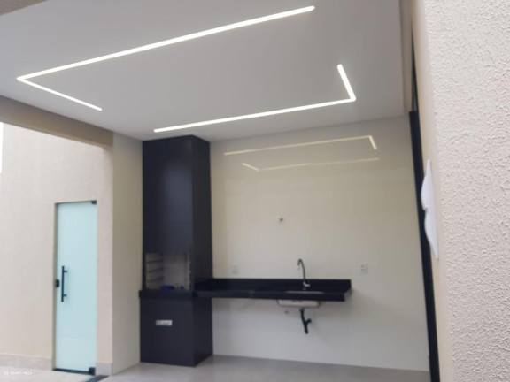 Imagem Casa com 3 Quartos à Venda, 196 m² em Moinho Dos Ventos - Goiânia