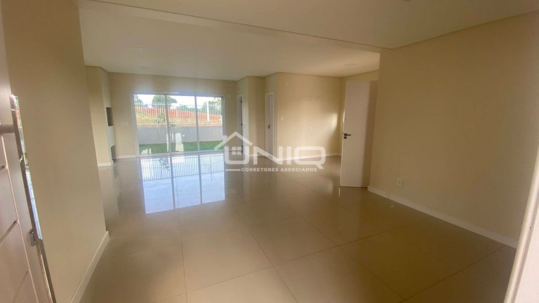 Imagem Casa com 3 Quartos à Venda, 190 m² em Fraron - Pato Branco