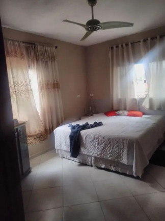 Imagem Casa com 4 Quartos para Alugar, 300 m² em Vila Guilherme - Votorantim Imagem Casa com 4 Quartos para Alugar, 300 m² em Vila Guilherme - Votorantim