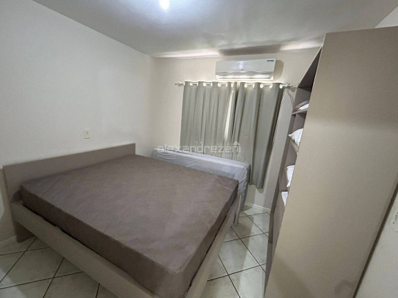 Imagem Apartamento com 2 Quartos para Temporada, 60 m² em Bombas - Bombinhas Imagem Apartamento com 2 Quartos para Temporada, 60 m² em Bombas - Bombinhas