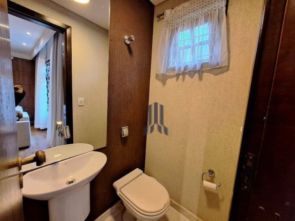 Imagem Casa com 4 Quartos para Alugar, 371 m² em Jardim Das Américas - Curitiba Imagem Casa com 4 Quartos para Alugar, 371 m² em Jardim Das Américas - Curitiba