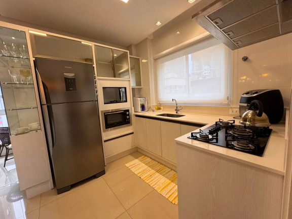 Imagem Apartamento com 3 Quartos à Venda, 133 m² em Meia Praia - Itapema