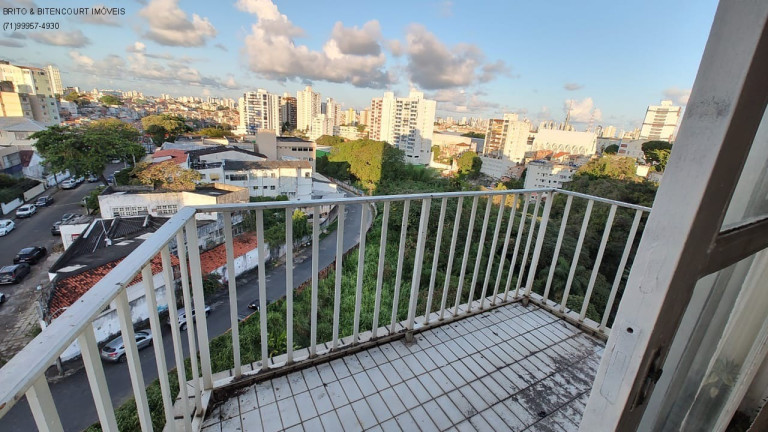 Imagem Imóvel com 2 Quartos à Venda, 84 m² em Garcia - Salvador Imagem Imóvel com 2 Quartos à Venda, 84 m² em Garcia - Salvador