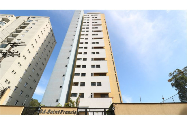 Imagem Imóvel com 3 Quartos à Venda, em Panamby - São Paulo Imagem Imóvel com 3 Quartos à Venda, em Panamby - São Paulo