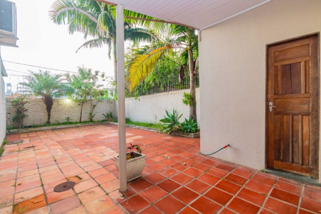 Imagem Imóvel com 1 Quarto à Venda, 44 m² em Camaquã - Porto Alegre