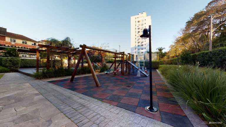 Imagem Apartamento com 2 Quartos à Venda, 69 m² em Jardim Lindóia - Porto Alegre