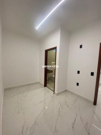 Imagem Sobrado com 3 Quartos à Venda, 190 m² em Esplanada Primo Meneghetti Ii - Franca Imagem Sobrado com 3 Quartos à Venda, 190 m² em Esplanada Primo Meneghetti Ii - Franca