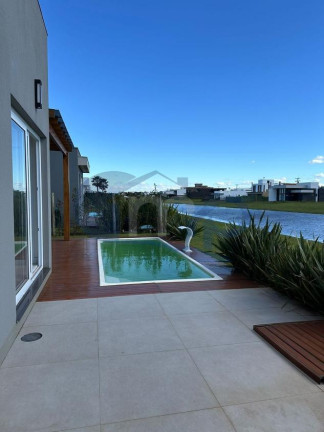 Imagem Casa de Condomínio com 3 Quartos à Venda, 263 m² em Engenho Velho - Torres Imagem Casa de Condomínio com 3 Quartos à Venda, 263 m² em Engenho Velho - Torres