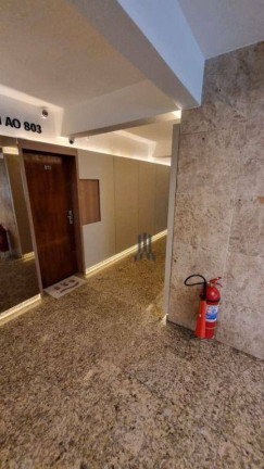 Imagem Sala Comercial à Venda ou Locação, 59 m² em Centro - Curitiba Imagem Sala Comercial à Venda ou Locação, 59 m² em Centro - Curitiba