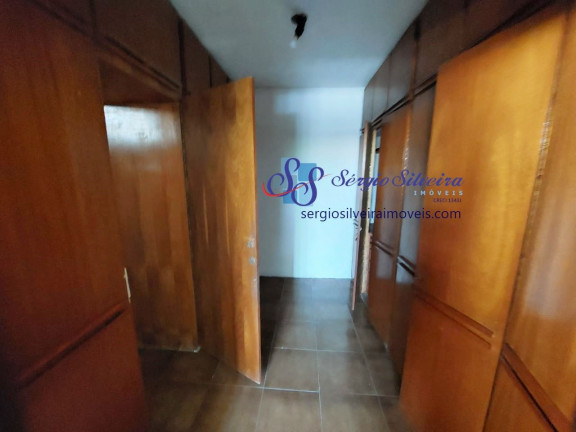 Imagem Casa com 4 Quartos à Venda, 520 m² em Cidade Dos Funcionários - Fortaleza Imagem Casa com 4 Quartos à Venda, 520 m² em Cidade Dos Funcionários - Fortaleza