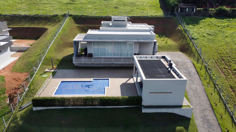 Imagem Casa com 4 Quartos à Venda, em Jardim Das Palmeiras - Bragança Paulista Imagem Casa com 4 Quartos à Venda, em Jardim Das Palmeiras - Bragança Paulista