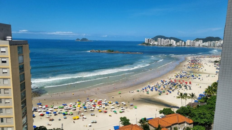 Imagem Apartamento com 5 Quartos à Venda, 190 m² em Pitangueiras - Guarujá Imagem Apartamento com 5 Quartos à Venda, 190 m² em Pitangueiras - Guarujá
