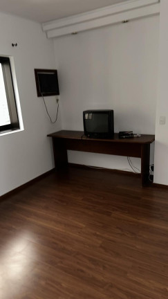 Imóvel com 1 Quarto para Alugar, 24 m² em Moema - São Paulo