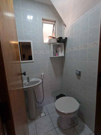 Imagem Sobrado com 3 Quartos à Venda, 77 m² em Cajuru - Curitiba
