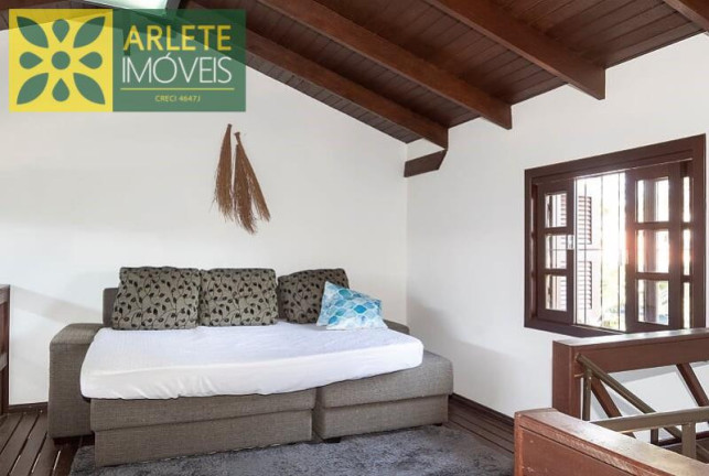 Imagem Casa com 3 Quartos para Alugar ou Temporada, 200 m² em Mariscal - Bombinhas Imagem Casa com 3 Quartos para Alugar ou Temporada, 200 m² em Mariscal - Bombinhas