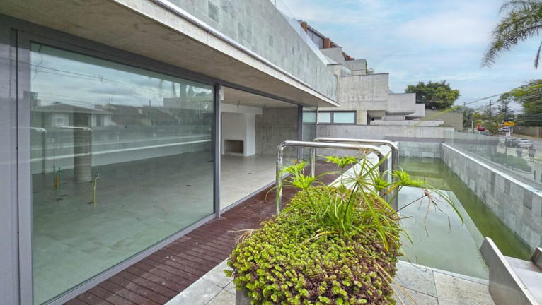 Imagem Apartamento com 3 Quartos à Venda, 374 m² em Três Figueiras - Porto Alegre Imagem Apartamento com 3 Quartos à Venda, 374 m² em Três Figueiras - Porto Alegre