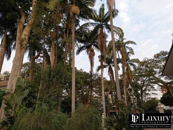 Imagem Casa com 5 Quartos à Venda, em Jardim Paulista - São Paulo Imagem Casa com 5 Quartos à Venda, em Jardim Paulista - São Paulo
