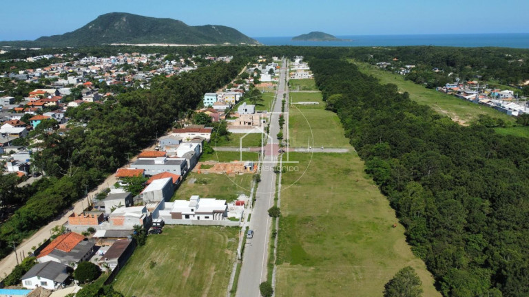 Imagem Casa com 2 Quartos à Venda, 199 m² em São João Do Rio Vermelho - Florianópolis Imagem Casa com 2 Quartos à Venda, 199 m² em São João Do Rio Vermelho - Florianópolis