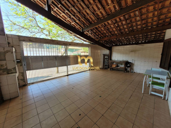 Imagem Casa com 3 Quartos à Venda, em Canto Do Forte - Praia Grande Imagem Casa com 3 Quartos à Venda, em Canto Do Forte - Praia Grande