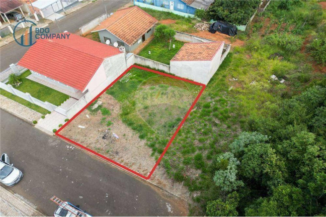 Imagem Terreno à Venda, 142 m² em Cartom I - Irati Imagem Terreno à Venda, 142 m² em Cartom I - Irati
