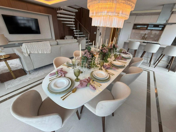 Imagem Cobertura com 4 Quartos à Venda, 326 m² em Centro - Balneário Camboriú