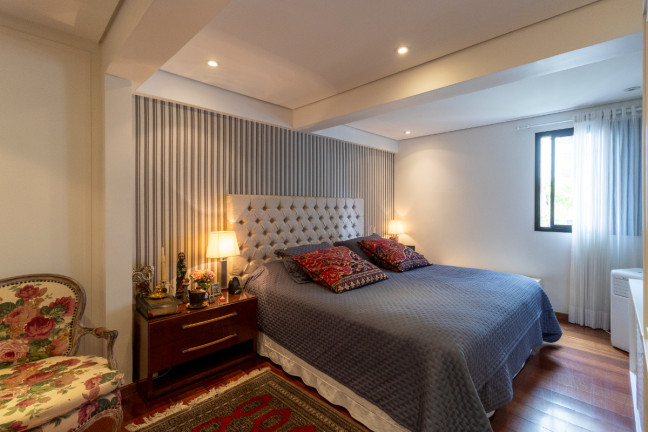Imagem Apartamento com 3 Quartos à Venda, 190 m² em Aclimação - São Paulo