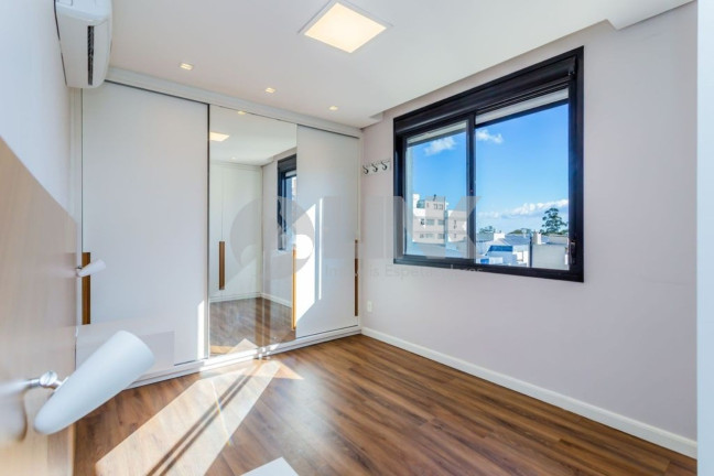 Imagem Apartamento com 2 Quartos à Venda, 63 m² em Petrópolis - Porto Alegre
