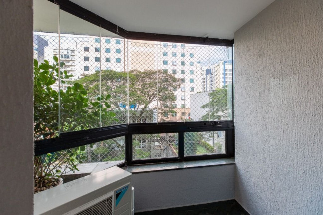 Imagem Apartamento com 3 Quartos à Venda, 140 m² em Vila Nova Conceição - São Paulo