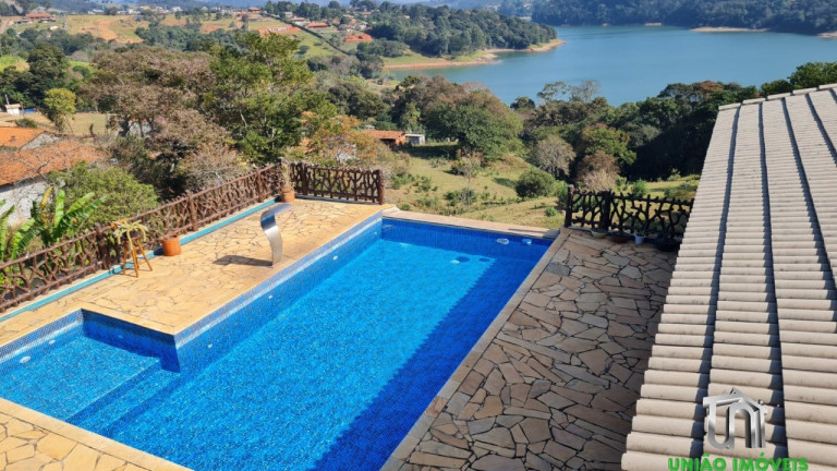 Imagem Imóvel com 4 Quartos à Venda,  em Guaraiúva - Vargem