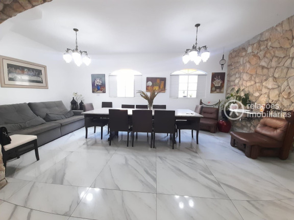 Imagem Casa com 7 Quartos para Alugar, 500 m² em Santa Lúcia - Belo Horizonte Imagem Casa com 7 Quartos para Alugar, 500 m² em Santa Lúcia - Belo Horizonte