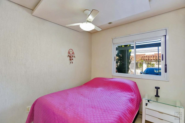 Imagem Casa com 2 Quartos à Venda,  em Hípica - Porto Alegre
