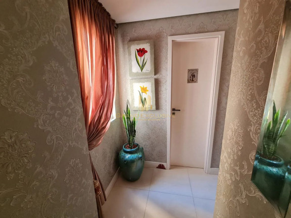 Imagem Apartamento com 3 Quartos à Venda, 123 m² em Centro - Balneário Camboriú Imagem Apartamento com 3 Quartos à Venda, 123 m² em Centro - Balneário Camboriú