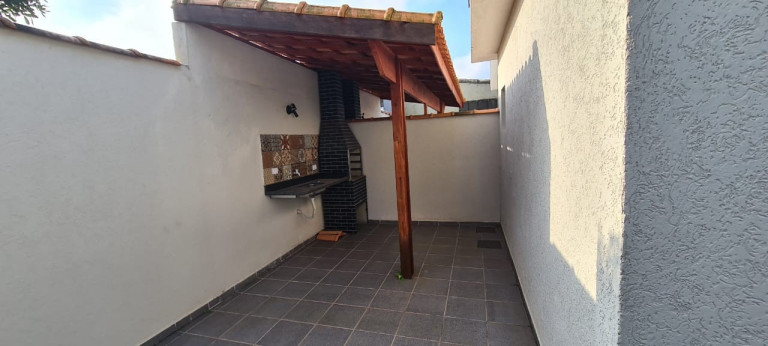 Imagem Casa com 2 Quartos à Venda, 150 m² em Jardim Regina - Itanhaém Imagem Casa com 2 Quartos à Venda, 150 m² em Jardim Regina - Itanhaém