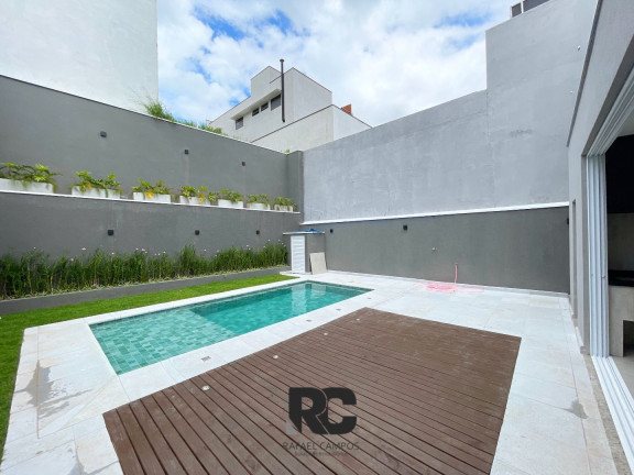 Imagem Sobrado com 3 Quartos à Venda, 250 m² em Mosaico Da Serra - Mogi Das Cruzes Imagem Sobrado com 3 Quartos à Venda, 250 m² em Mosaico Da Serra - Mogi Das Cruzes