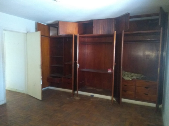 Imagem Sobrado com 3 Quartos à Venda, 180 m² em Centro - Taubaté Imagem Sobrado com 3 Quartos à Venda, 180 m² em Centro - Taubaté