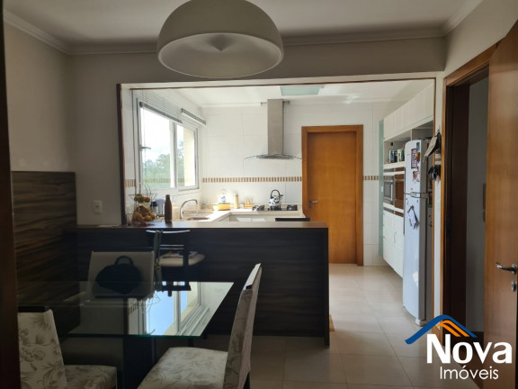 Imagem Imóvel com 3 Quartos à Venda, 139 m² em Sagrada Família - Caxias Do Sul Imagem Imóvel com 3 Quartos à Venda, 139 m² em Sagrada Família - Caxias Do Sul