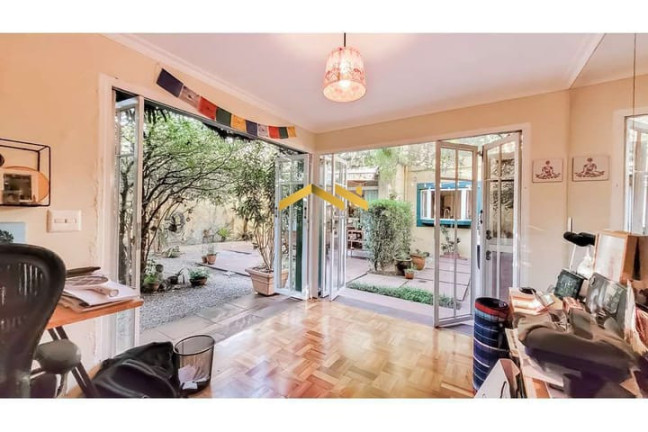 Imagem Casa com 3 Quartos à Venda, 308 m² em Alto De Pinheiros - São Paulo Imagem Casa com 3 Quartos à Venda, 308 m² em Alto De Pinheiros - São Paulo