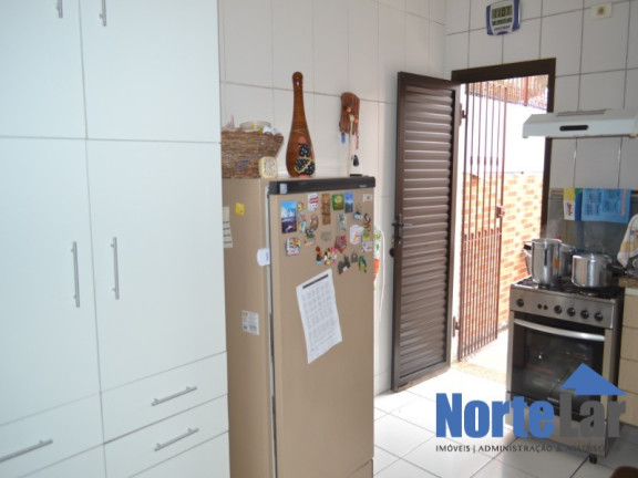 Imagem Sobrado com 5 Quartos à Venda, 220 m² em Vila Miriam - São Paulo
