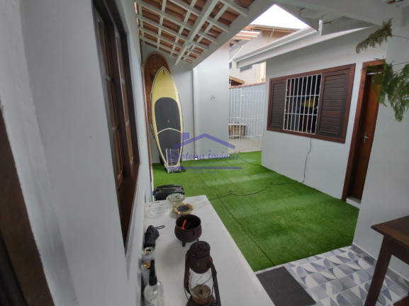 Imagem Casa com 3 Quartos à Venda, 280 m² em Centro - Ubatuba