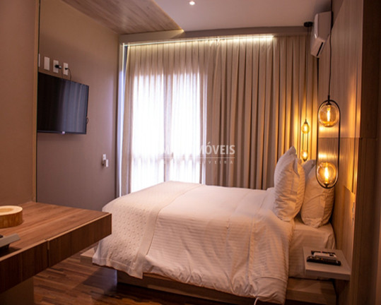 Imagem Imóvel com 18 Quartos à Venda, 1.470 m² em Região De Capivari - Campos Do Jordão Imagem Imóvel com 18 Quartos à Venda, 1.470 m² em Região De Capivari - Campos Do Jordão