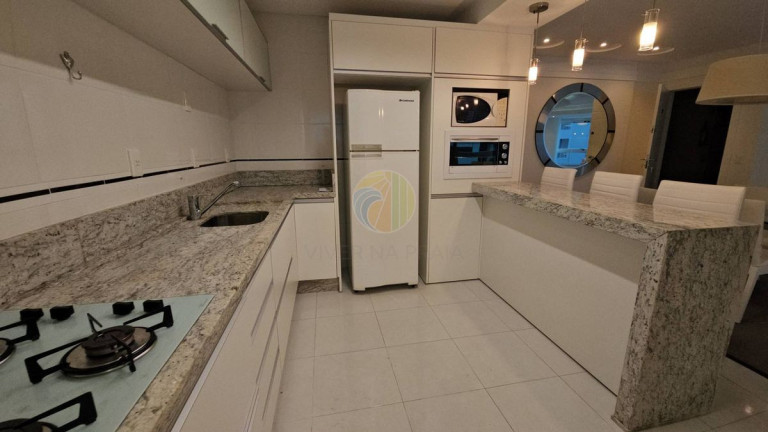 Imagem Apartamento com 3 Quartos à Venda, 144 m² em Centro - Balneário Camboriú Imagem Apartamento com 3 Quartos à Venda, 144 m² em Centro - Balneário Camboriú