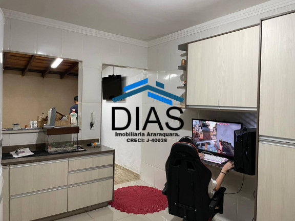 Imagem Casa com 2 Quartos à Venda, 135 m² em Jardim Victório Antônio De Santi Ii - Araraquara