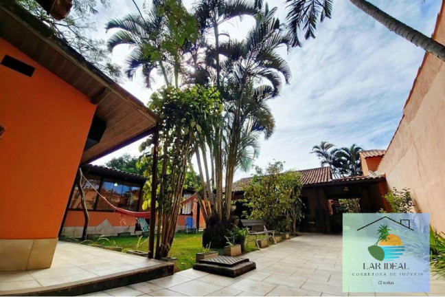 Imagem Casa com 7 Quartos à Venda, 150 m² em Geribá - Búzios Imagem Casa com 7 Quartos à Venda, 150 m² em Geribá - Búzios