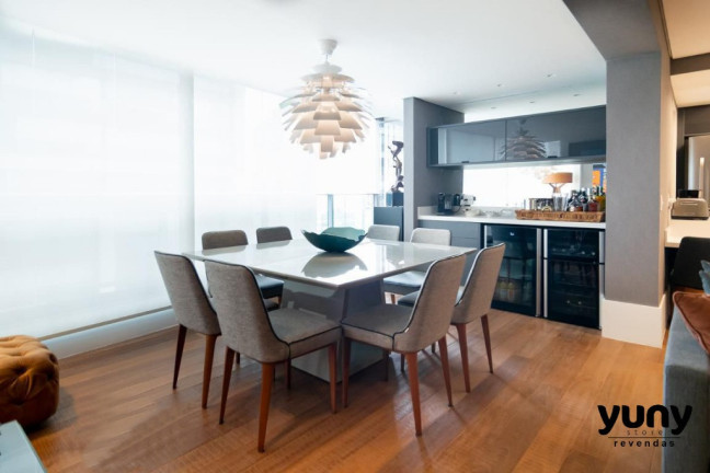 Imagem Apartamento com 2 Quartos à Venda, 128 m² em Brooklin - São Paulo Imagem Apartamento com 2 Quartos à Venda, 128 m² em Brooklin - São Paulo