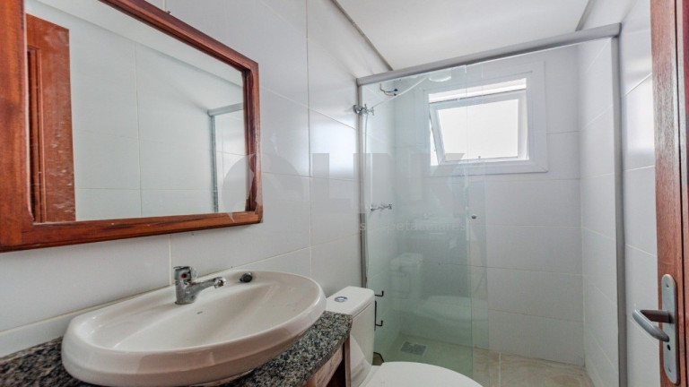 Imagem Apartamento com 2 Quartos à Venda, 76 m² em Menino Deus - Porto Alegre Imagem Apartamento com 2 Quartos à Venda, 76 m² em Menino Deus - Porto Alegre