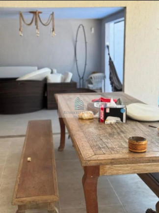 Imagem Casa com 2 Quartos à Venda, 141 m² em Itaipuaçu - Niterói Imagem Casa com 2 Quartos à Venda, 141 m² em Itaipuaçu - Niterói