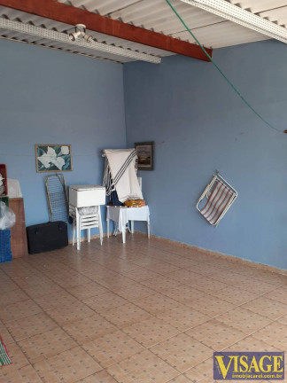 Imagem Casa com 2 Quartos à Venda, 175 m² em Parque Santo Antônio - Jacareí Imagem Casa com 2 Quartos à Venda, 175 m² em Parque Santo Antônio - Jacareí